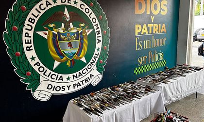 Plan Desarme en Ciudad Paraíso: 250 armas blancas fueron incautadas en una semana en Cali